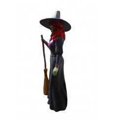 FIGURA DE UNA BRUJA