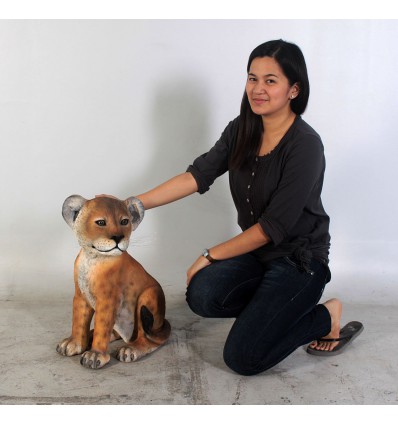 REPLICA CACHORRO LEON  SENTADO