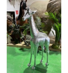 CRIA DE JIRAFA CROMADA