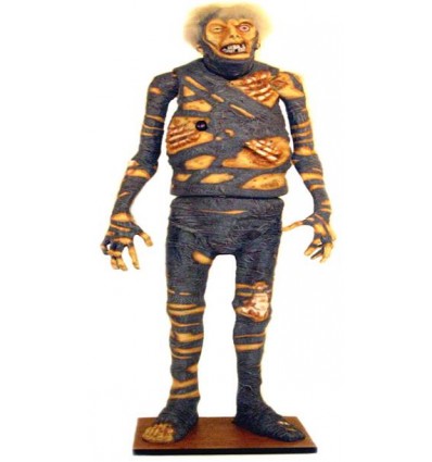 MOMIA ZOMBIE