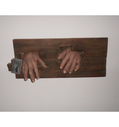 WOODEN SHACKLE WITH HANDS