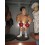 BOXEADOR PEQUEÑO CON GUANTES ROJOS
