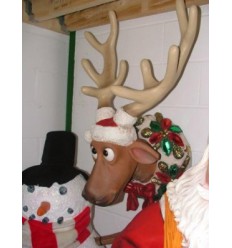 DECORATING FOR CHRISTMAS - REINDEER HEAD TO HANG